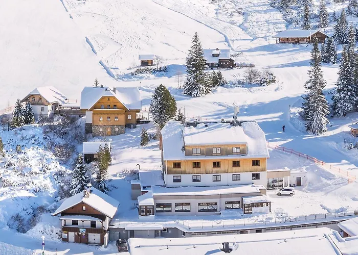 Hotel Planner Alpenhof 3*